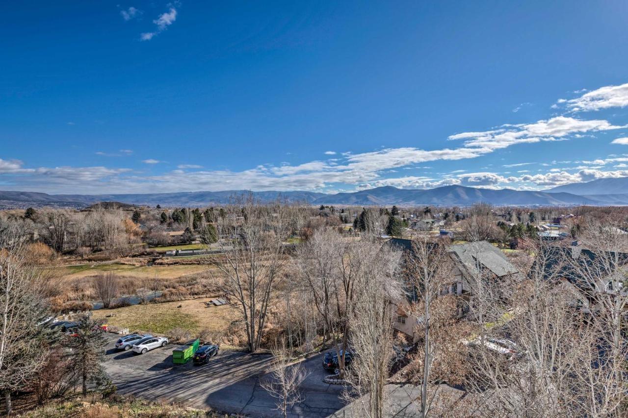 Large, Cozy Midway Studio With Mountain Views! Экстерьер фото